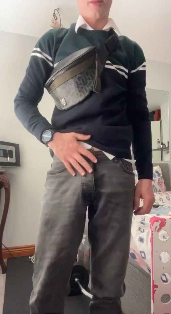 Vocal preppy twink exposes and wanks his big uncut cock