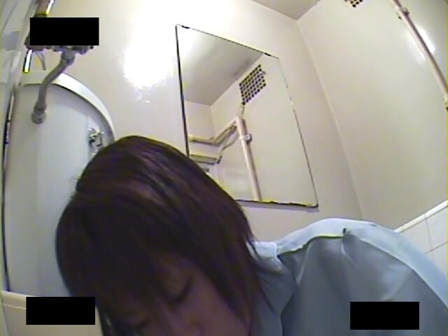 Japanese nurse gives enema in toilet　01