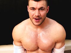 Very sexy lycra lad - video 4