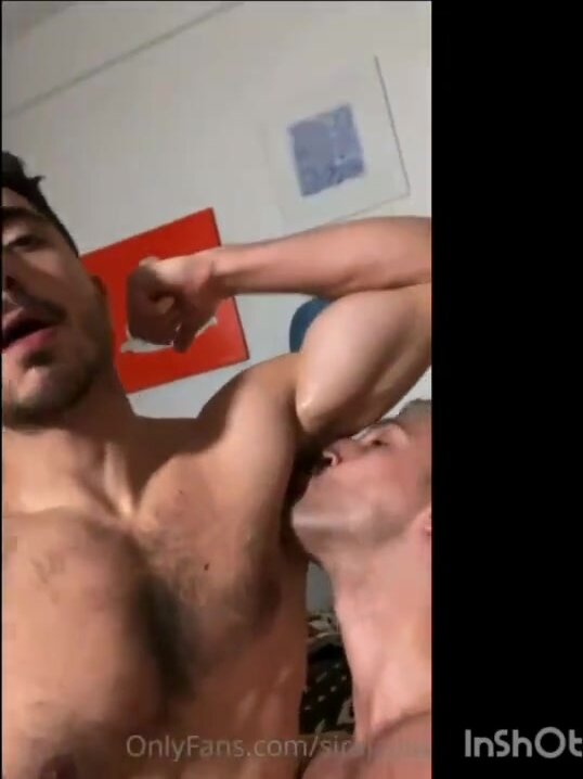 Sweaty hairy armpits gay fetish - video 72