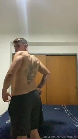 Hunky ass show