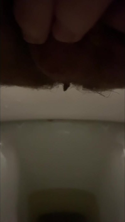 Pooping on toilet 23rd Feb 24