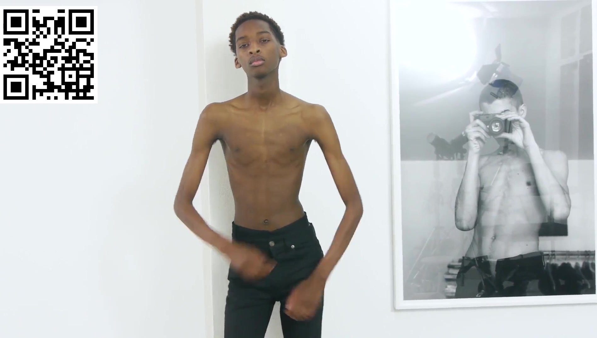 Super skinny slim black model boy / no nude no cum BNWO