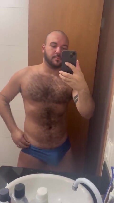 Brazilian bulge in morror