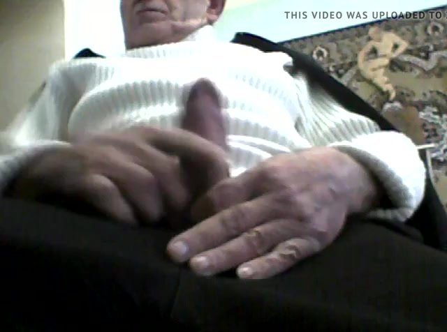 Armenian Old man wanking