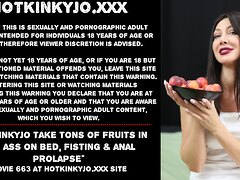 Hotkinkyjo anal fruits, fisting & prolapse on bed