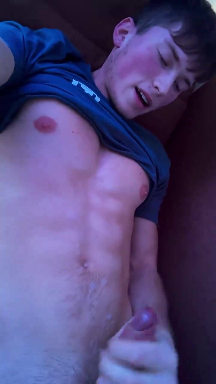 Gorgeous stud loves to cum