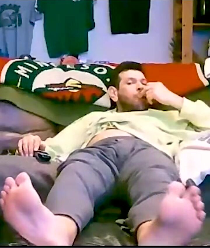 Dad's feet - video 2
