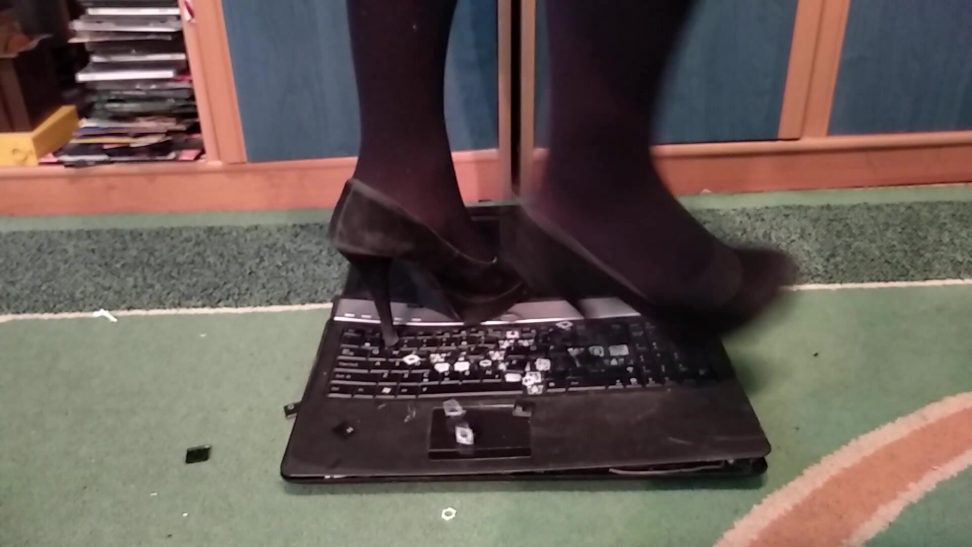 high heels vs laptop