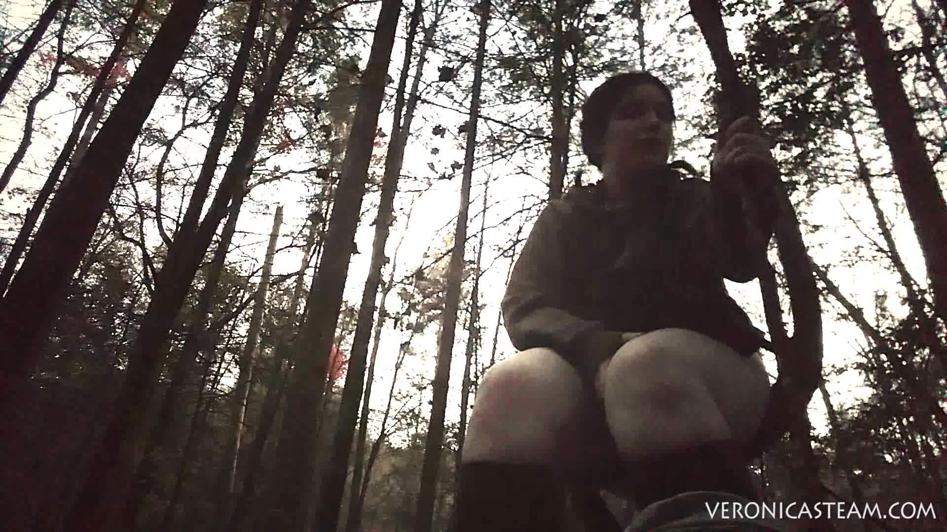 Poop in the woods - video 2