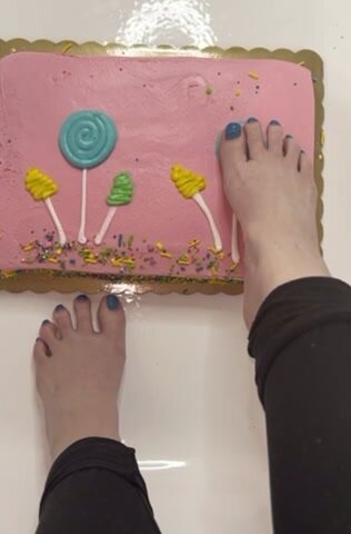 Barefoot Sheet Cake Crush
