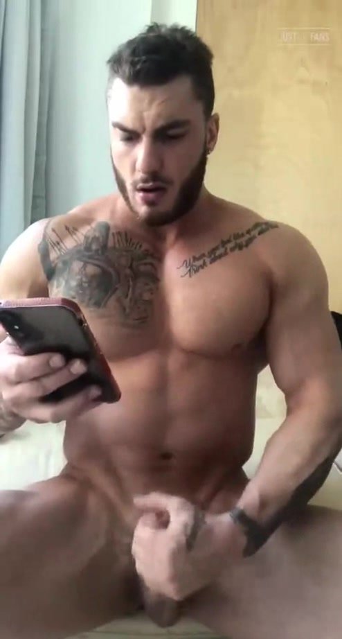 muscular tattoo'd bearded daddy - loud str8 porn