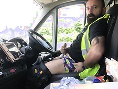 Worker jacking in the van