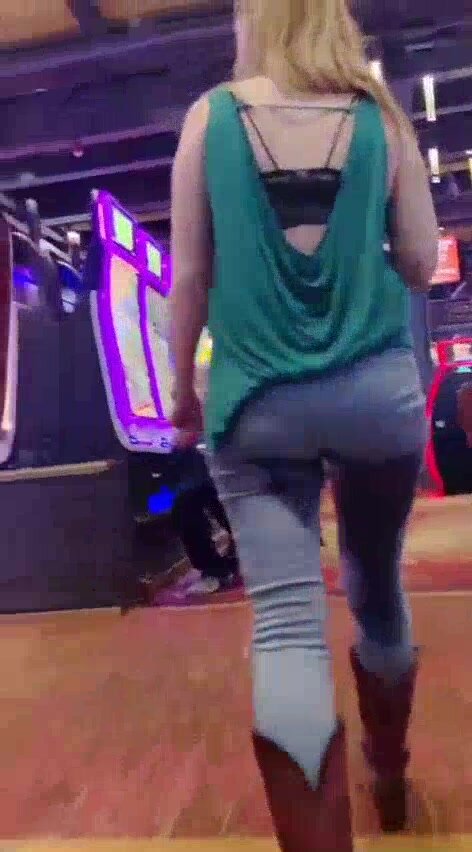 girl peeing jeans in casino