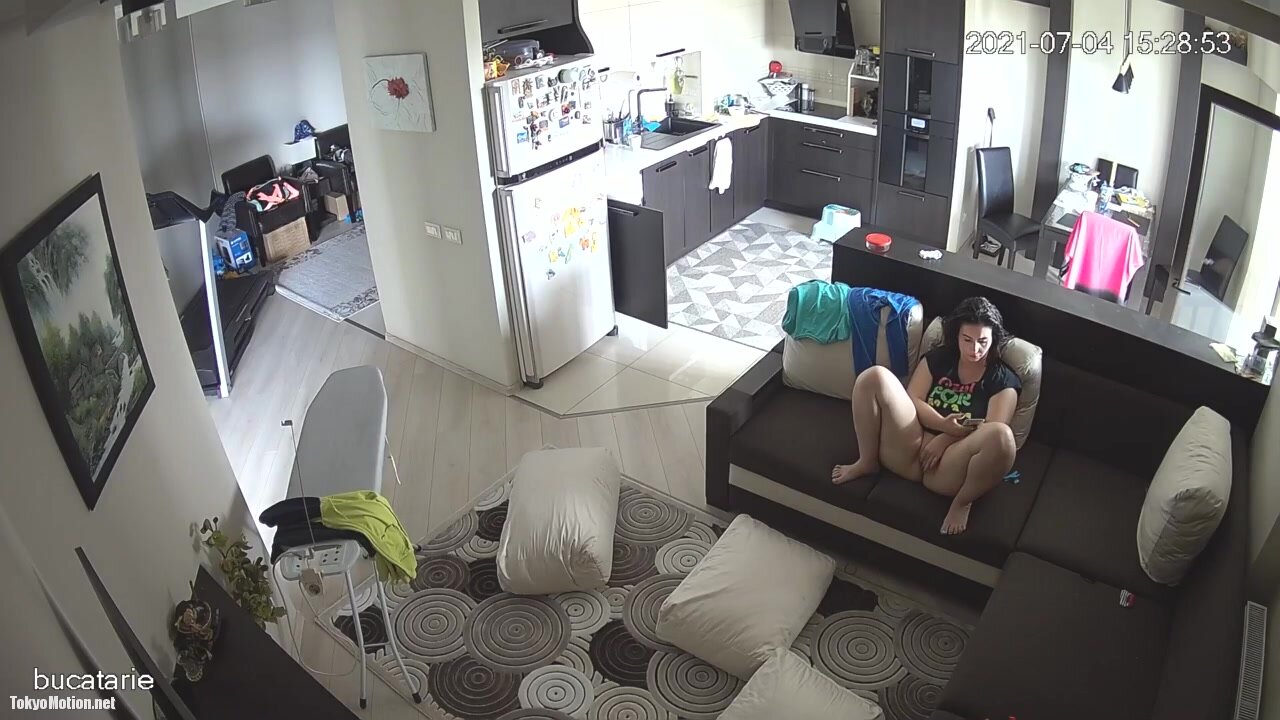 Mom caught masturbating on the sofa, orgasm