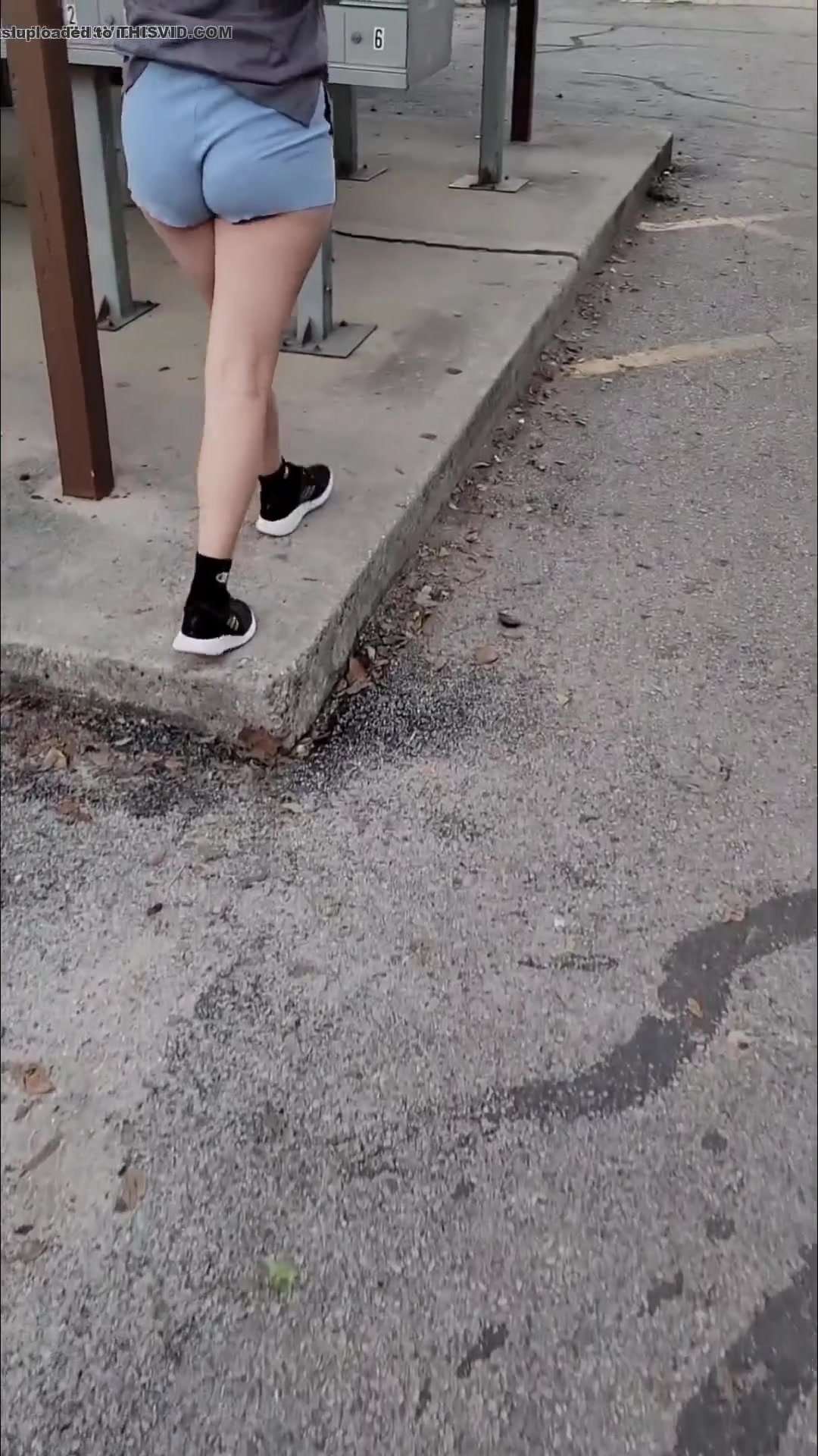 girl pissing outdoors