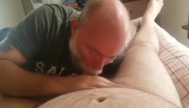 old bearded-cocksucker services fat white daddy cock
