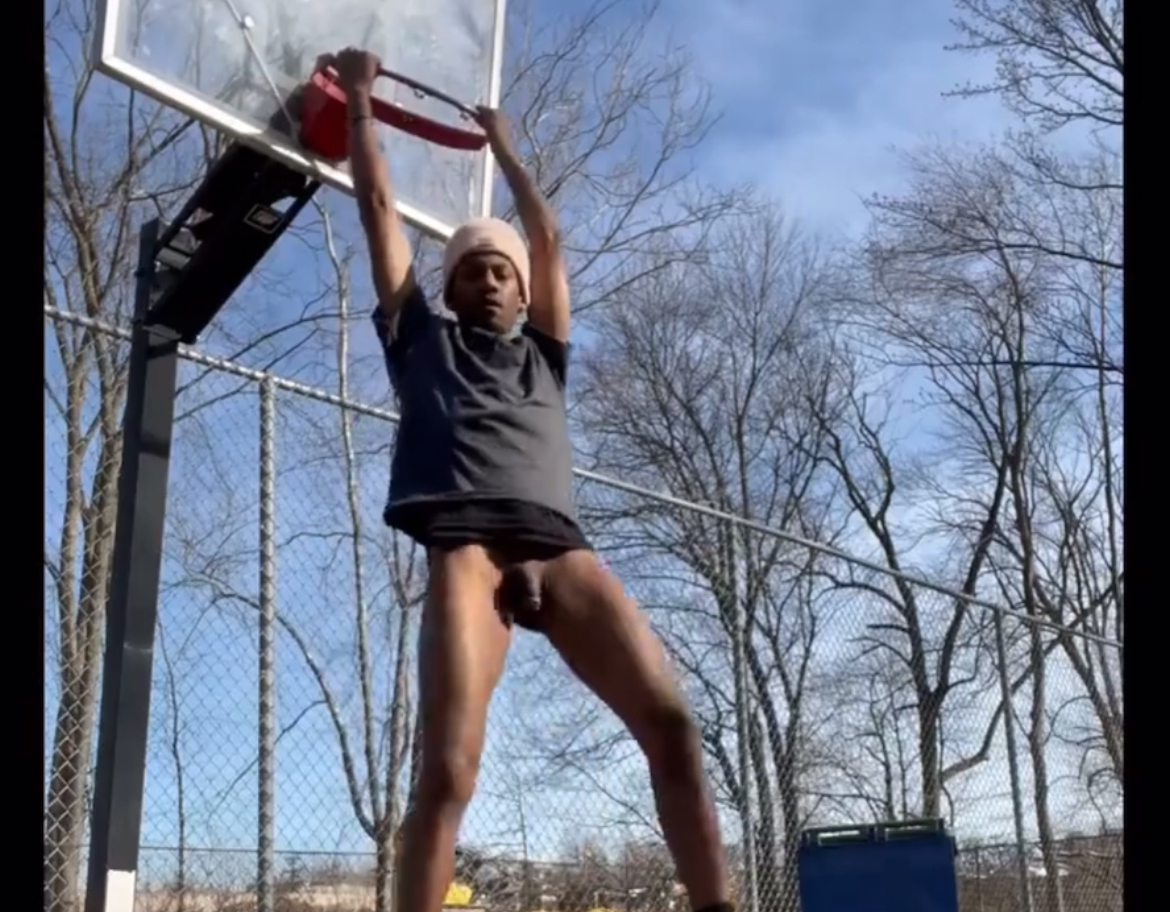Naked basketball - video 5