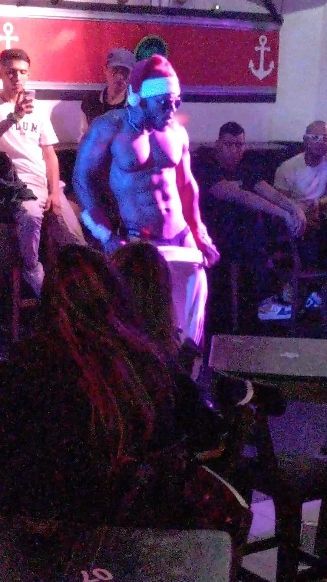 Muscle male stripper (1 part)