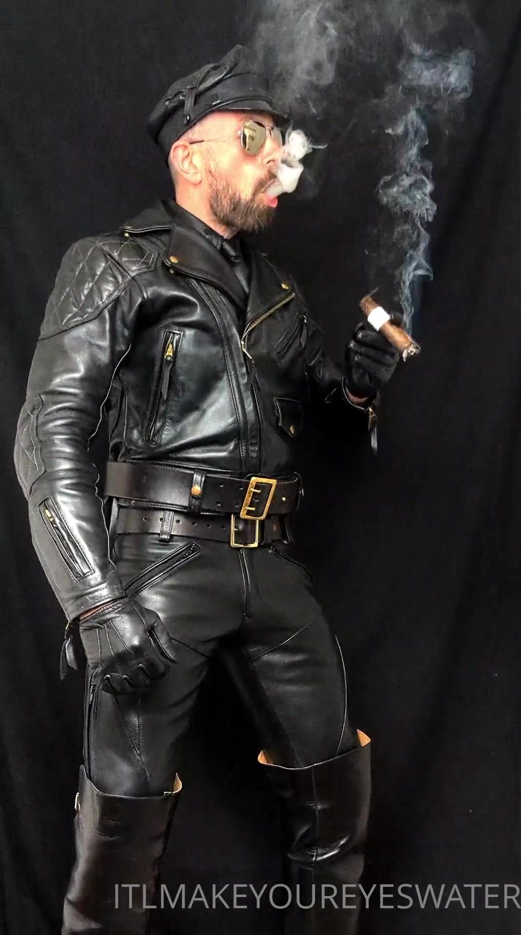 hot spit smoking leather master