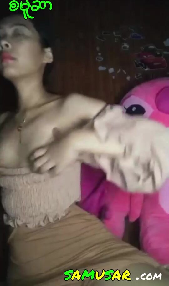 Hot Thai Slut Pleasuring herself