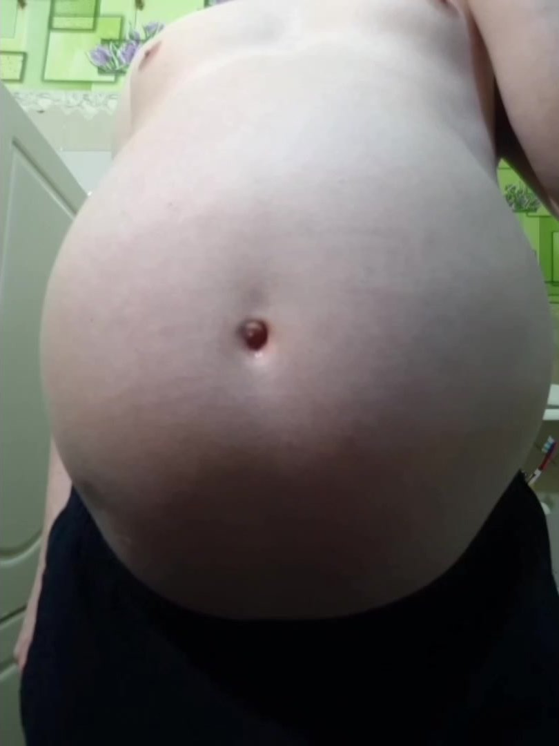 Belly inflation - video 152