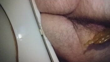 Big shit after work - video 2
