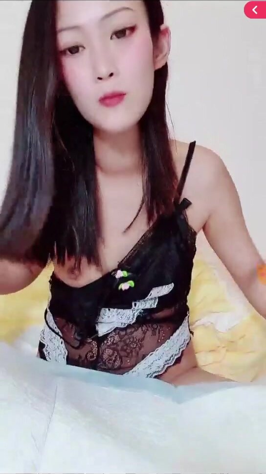 Chinese girl anal dildo - video 2