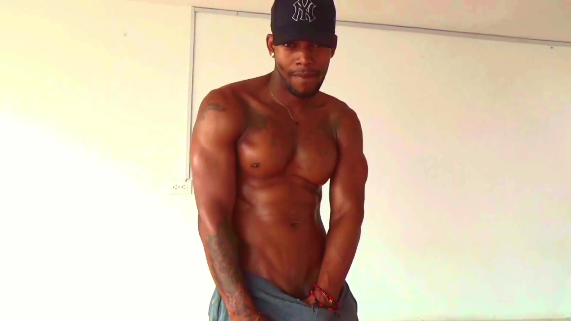Black young muscle sensual exhibition