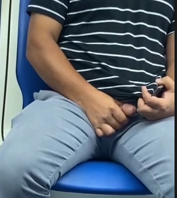 He fucked his cock on the train