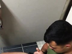 STROKING DICK IN THE TOILET