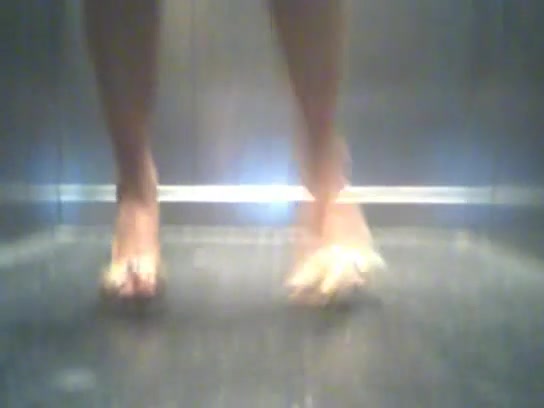 Girl Pees All Over Elevator Floor