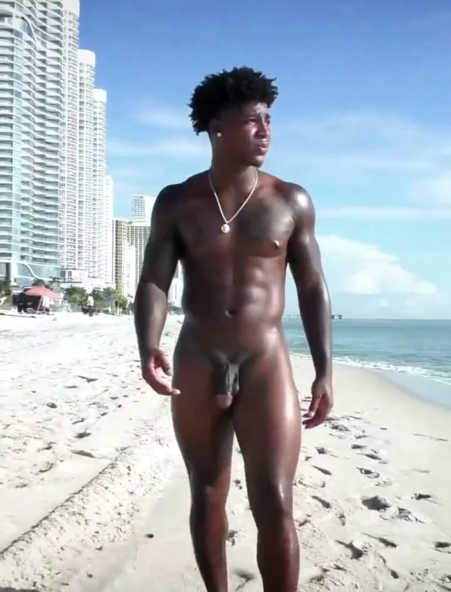 884px x 1161px - Hung bubble butt nudist enjoying nude beach - ThisVid.com