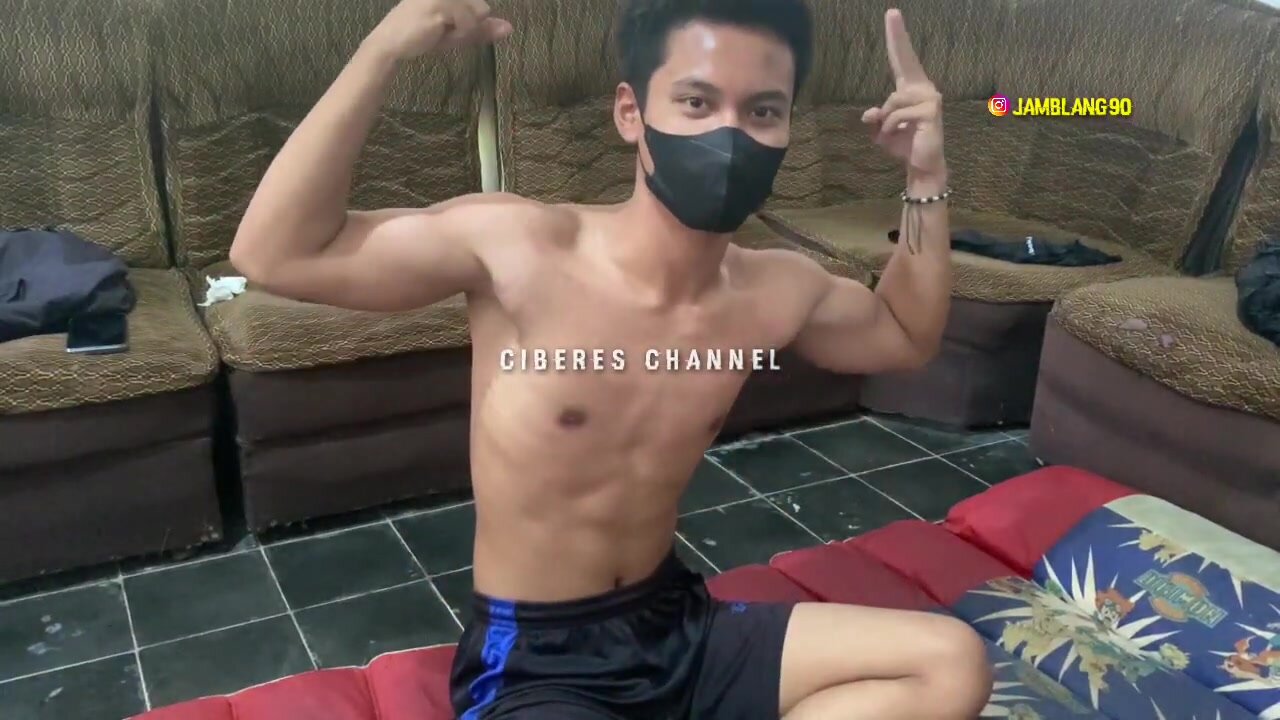 Asian Teen Muscle flexing