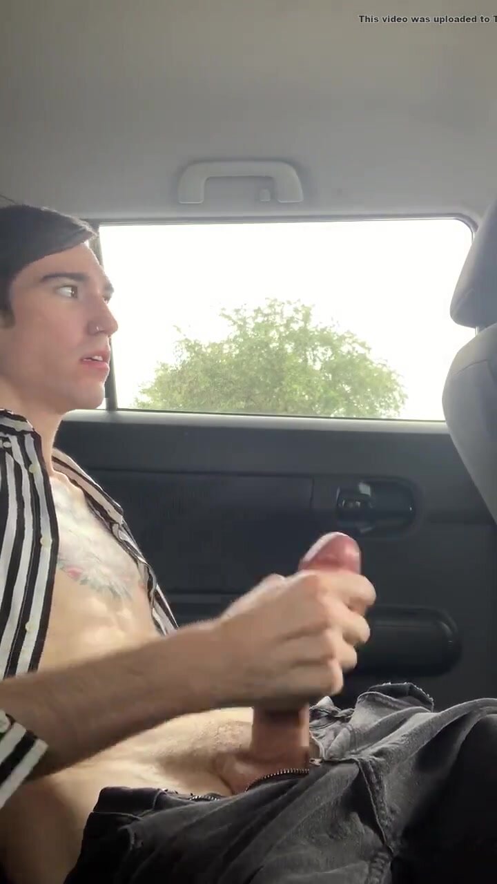 Hot boy cum in car