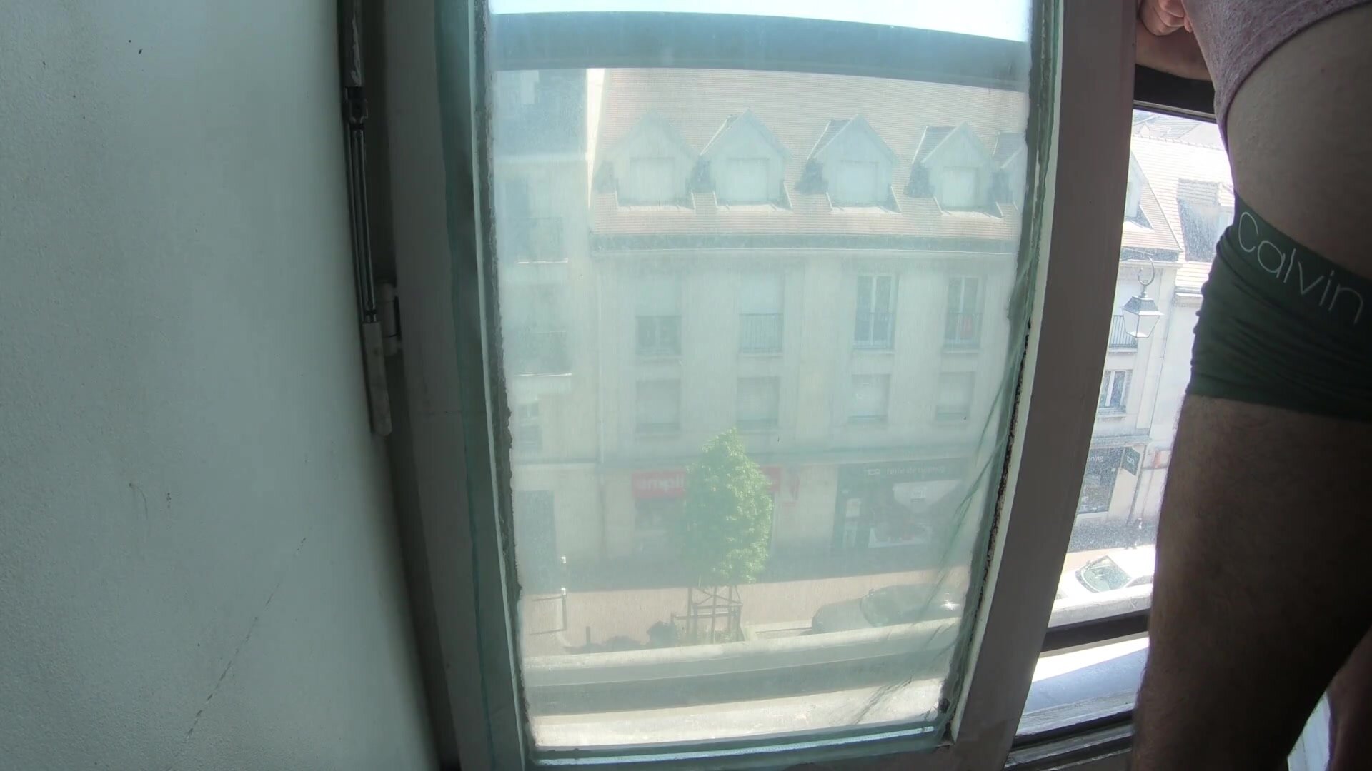 French Window Flasher