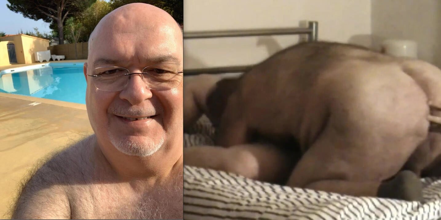 Hairy daddy enjoys sucking a cock