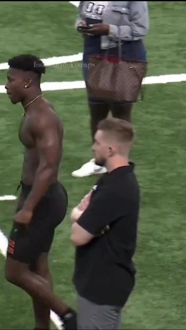 football player with a huge ass
