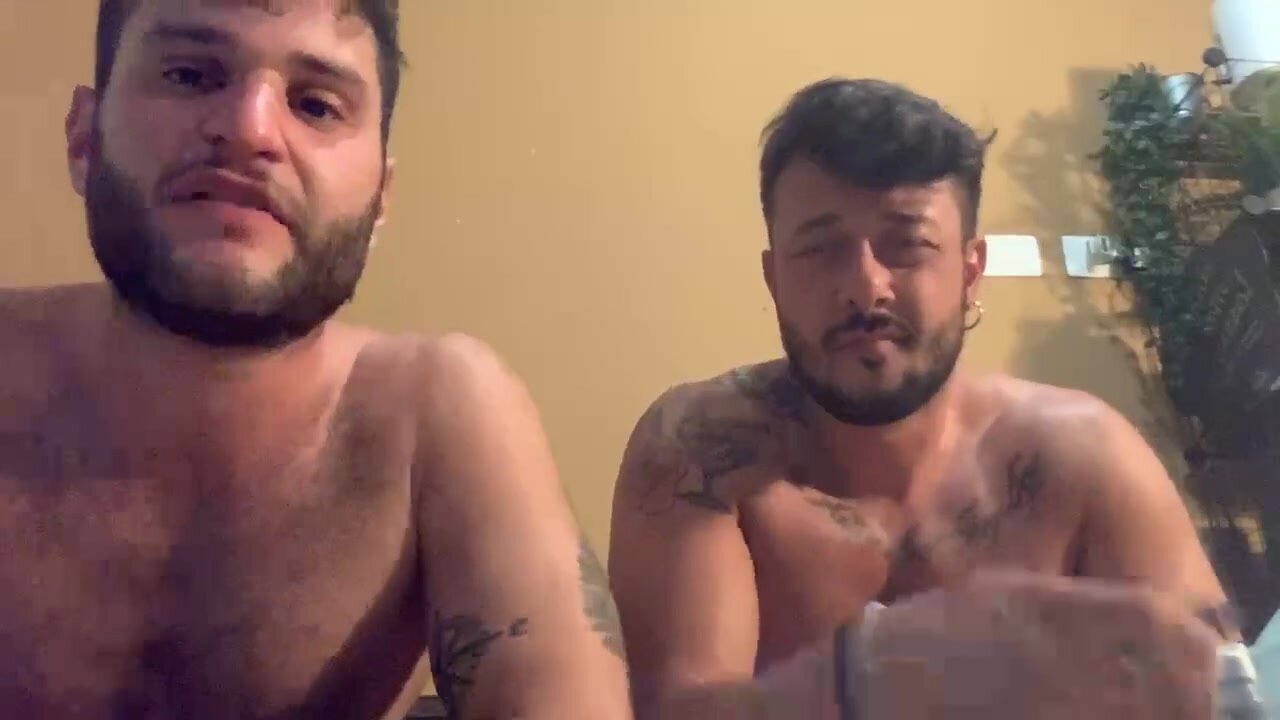 Italian dudes on camera