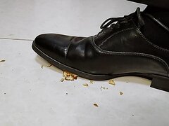 Leather shoe stepping