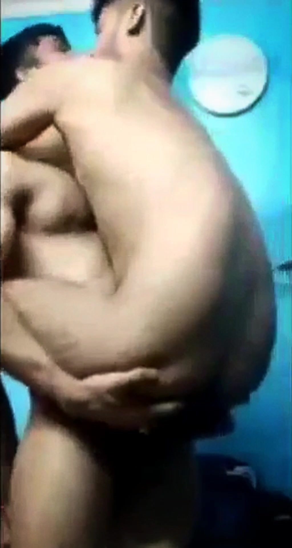 Sexy indian muscle dude sucked by twink