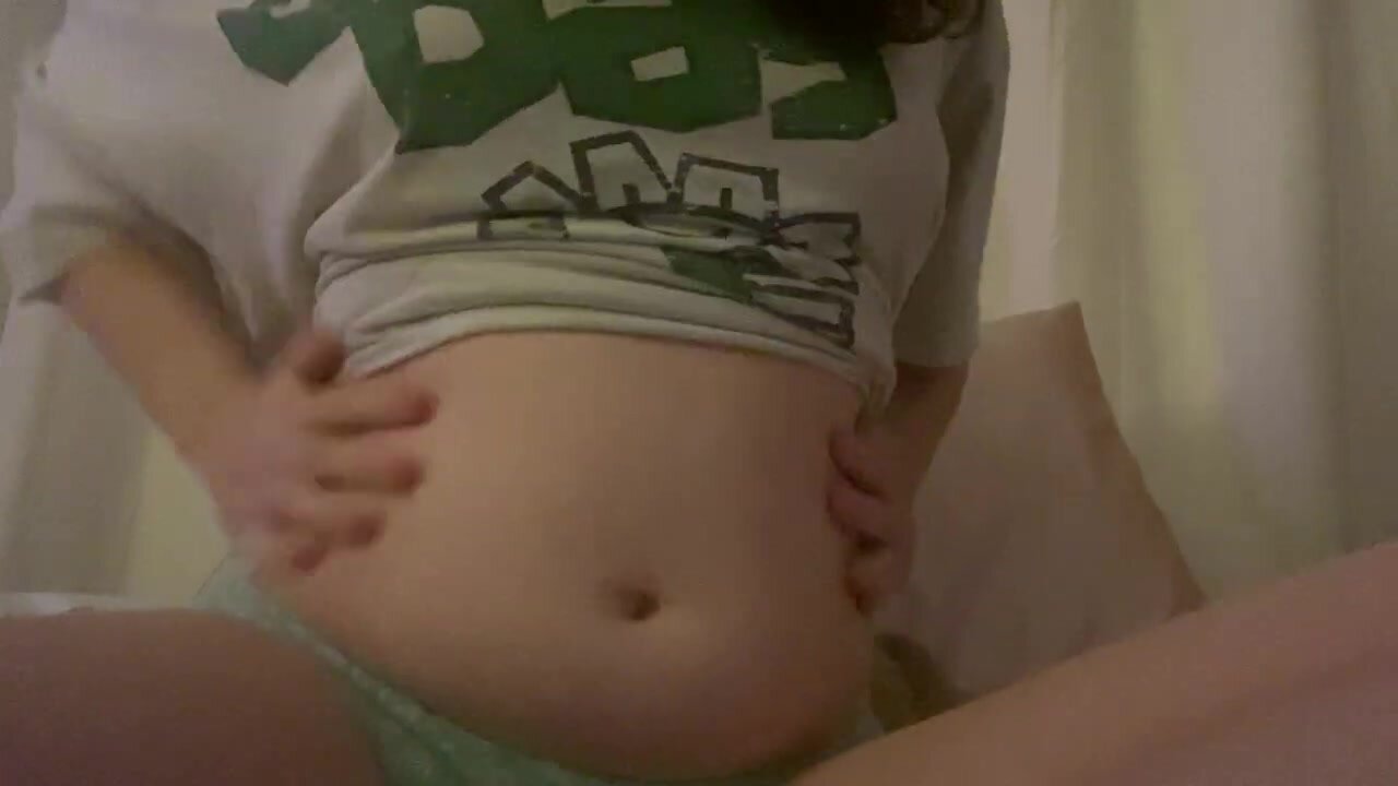 belly play - video 72