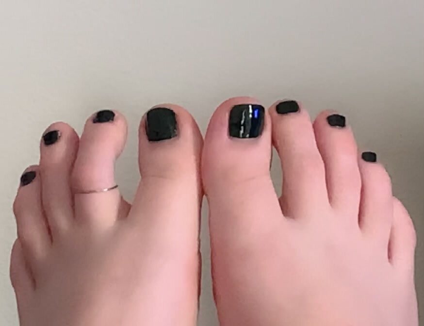 Long black toes