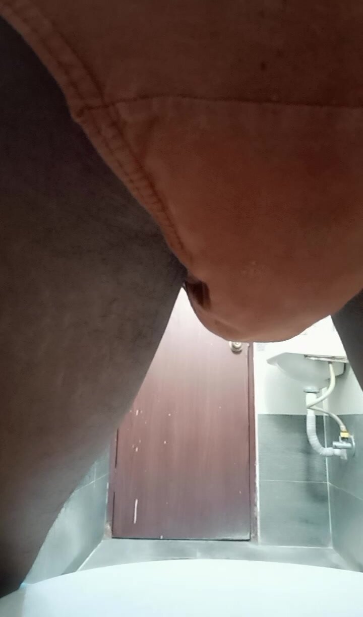 Pooping my undies - video 9