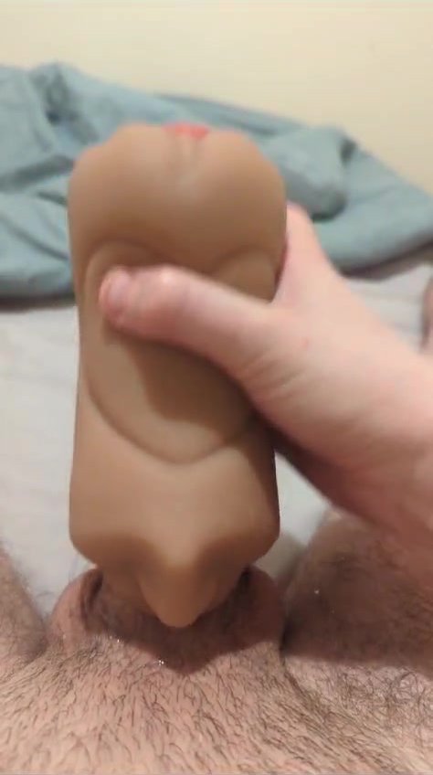 Str8 guy slides his dick in a toy