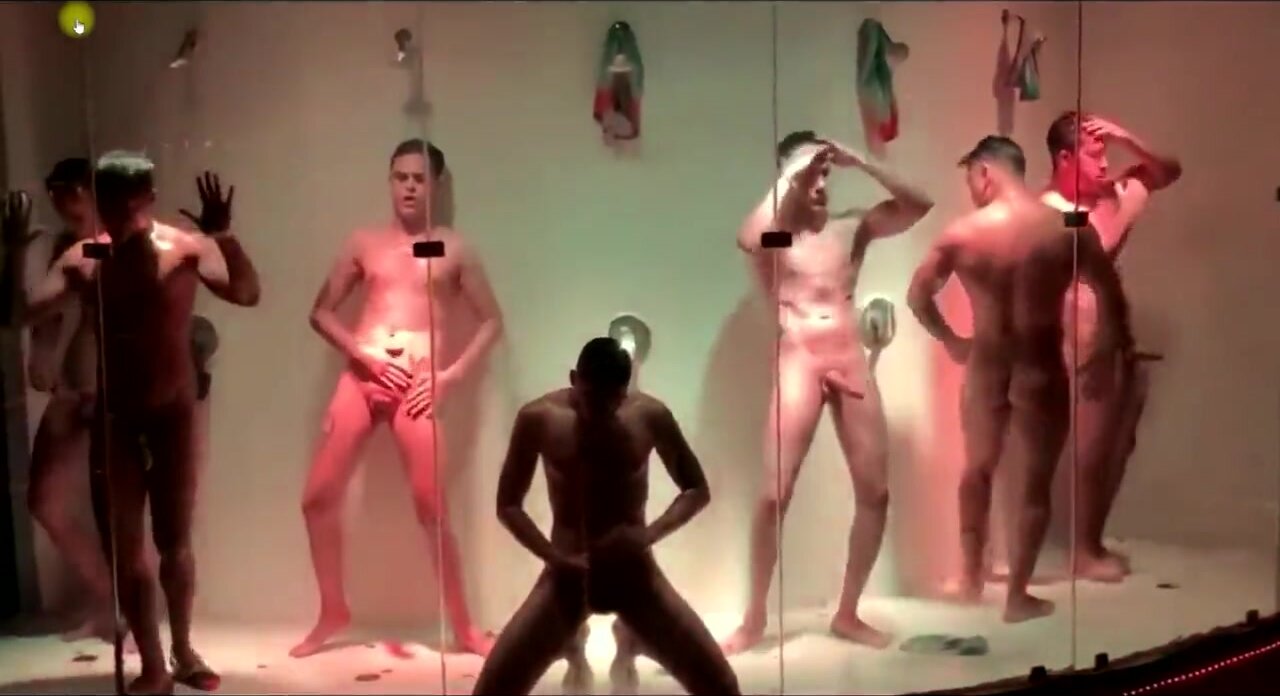Naked Dancers 3