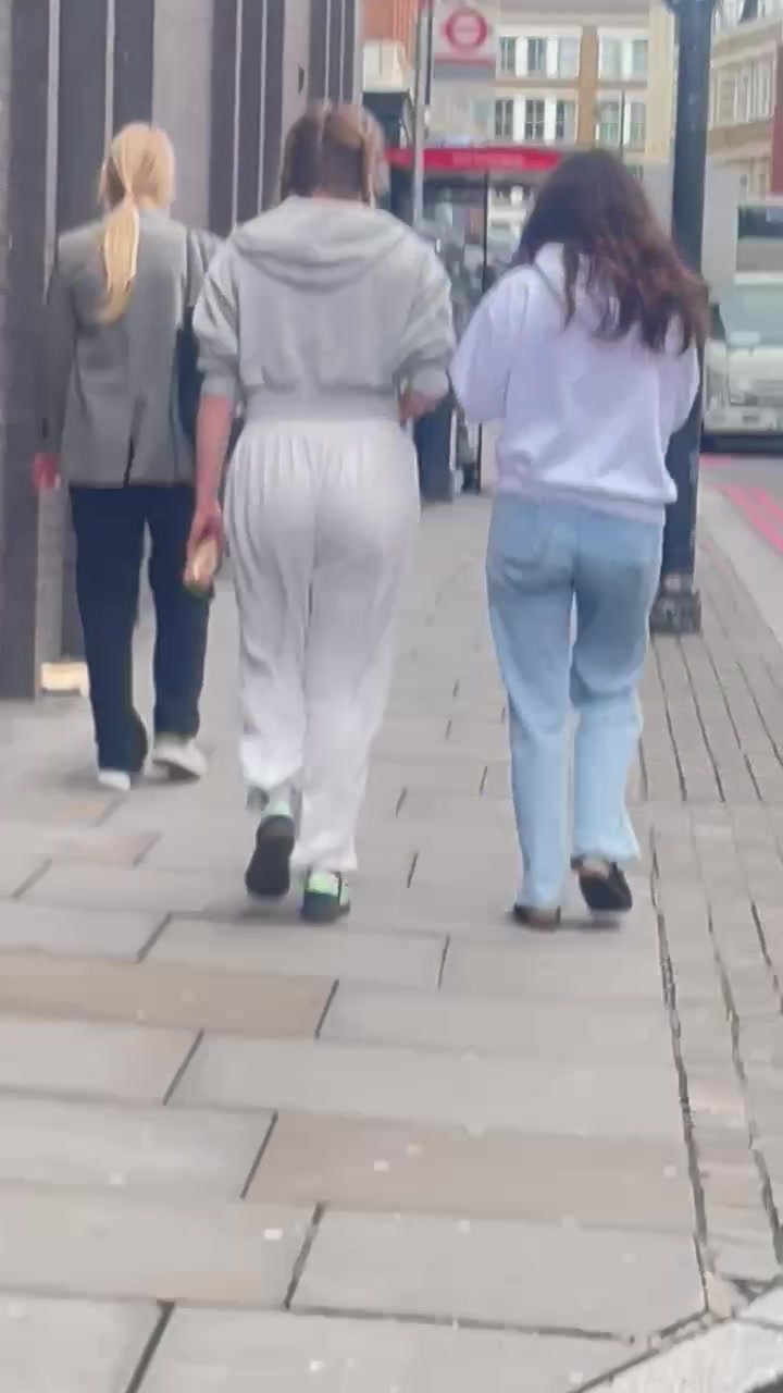 2 teens walking in public