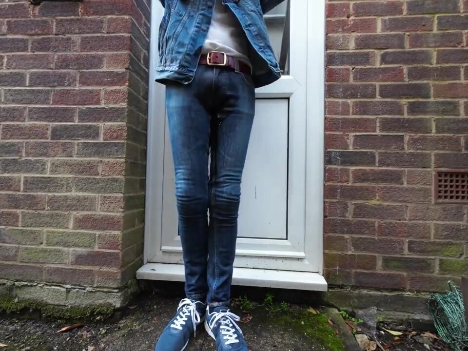 Boy can't stand urinating his jeans anymore