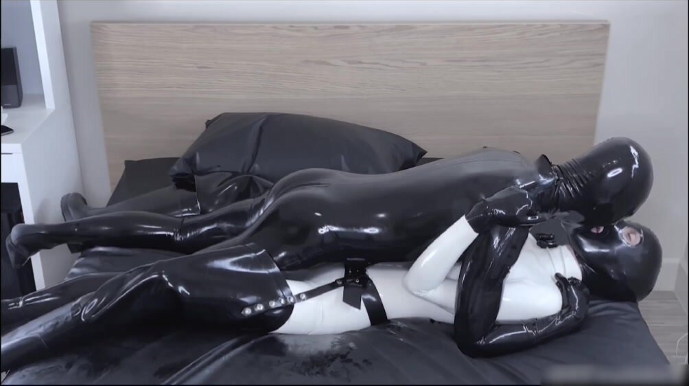 Latex frottage session with twink