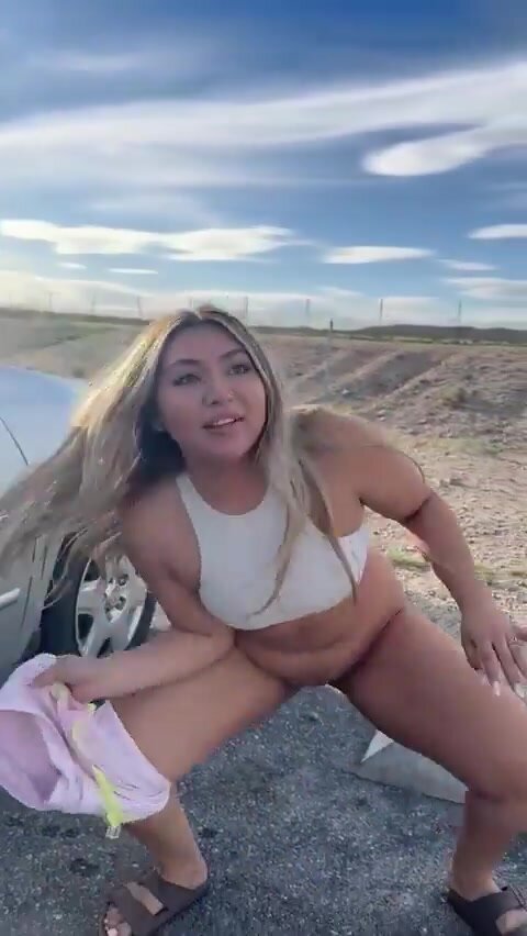 Sexy thick Asian American parking lot pee in the d...
